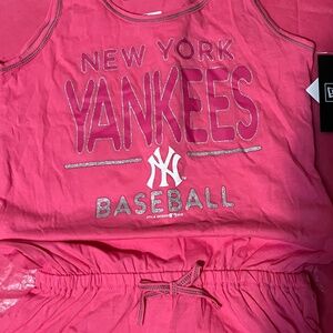 Girls New York Yankees pink romper size 10/12 NY